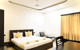 Fabhotel Hill View Jubilee Hills