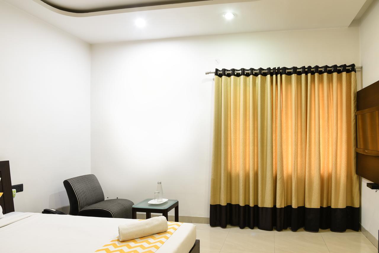 Fabhotel Hill View Jubilee Hills Hyderabad Exterior photo