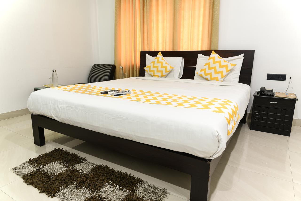 Fabhotel Hill View Jubilee Hills Hyderabad Exterior photo