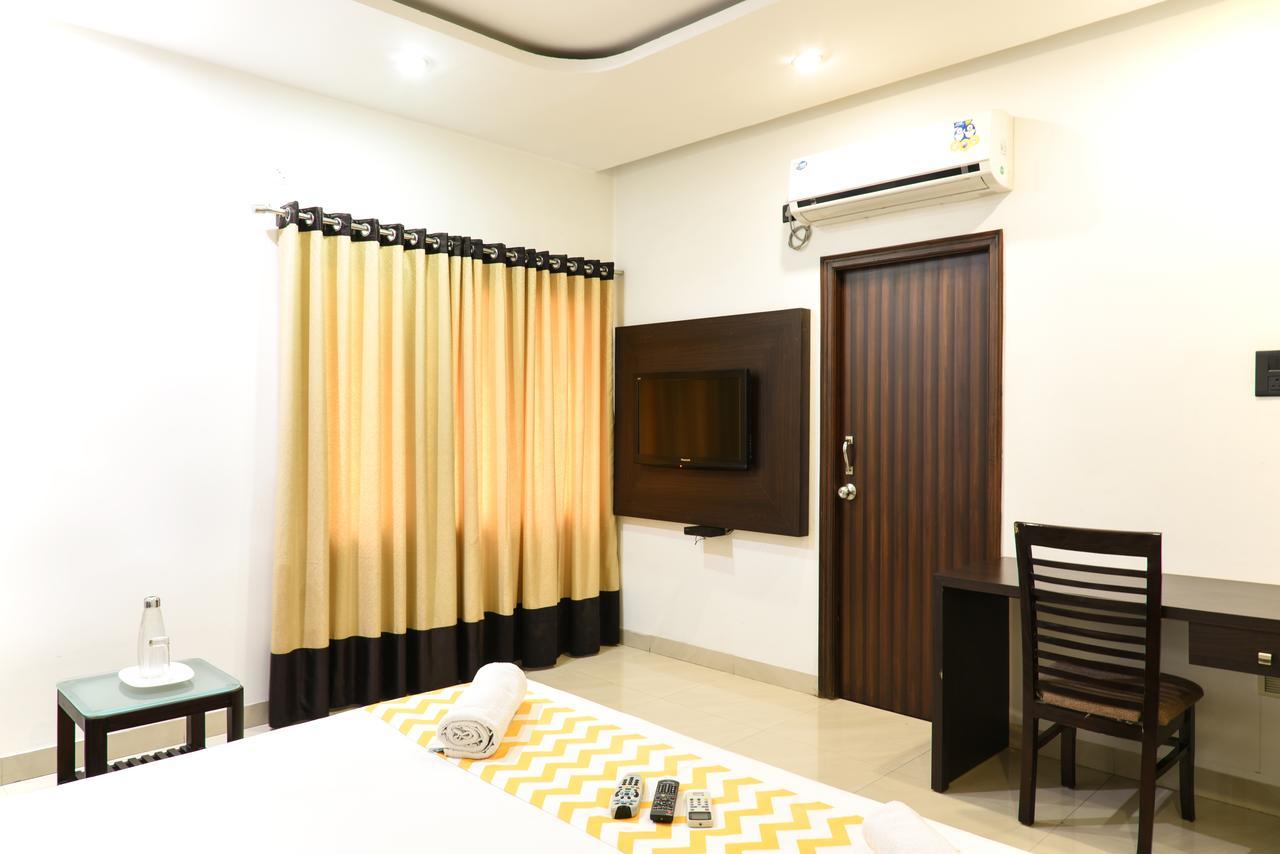 Fabhotel Hill View Jubilee Hills Hyderabad Exterior photo
